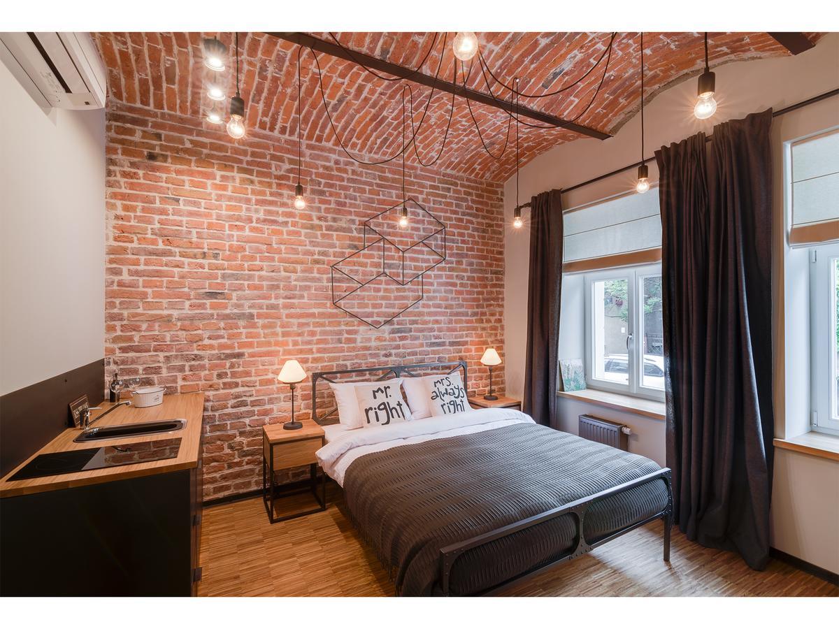 Well Well Aparthotel Cracovie Extérieur photo