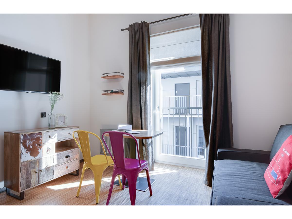 Well Well Aparthotel Cracovie Extérieur photo