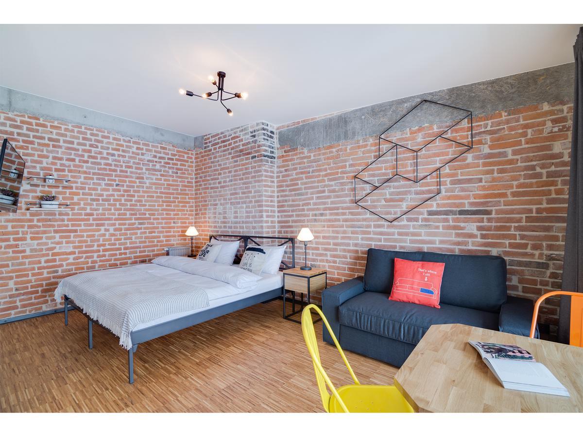 Well Well Aparthotel Cracovie Extérieur photo